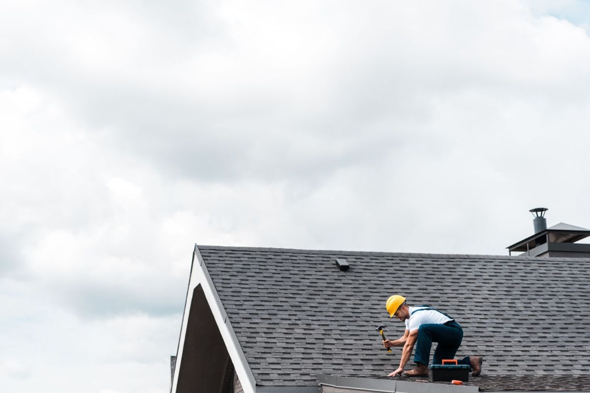 7 Benefits of Professional Roof Inspections