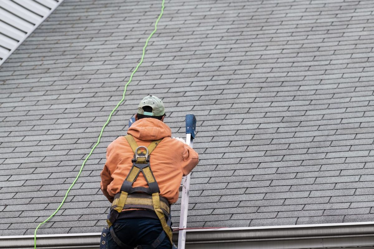 Maximizing Roof Lifespan: The Role of Roof Inspections