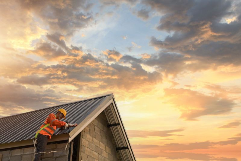 Buying a house? Have a roof inspection before!